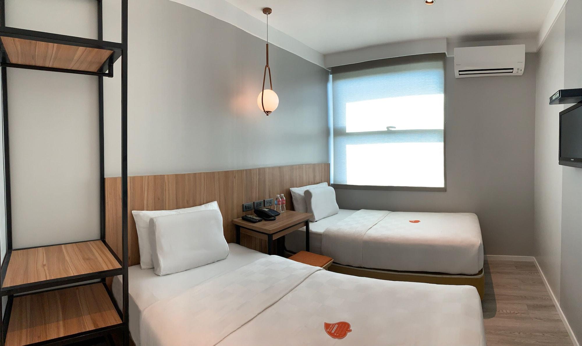Go Hotels Bacolod Eksteriør bilde