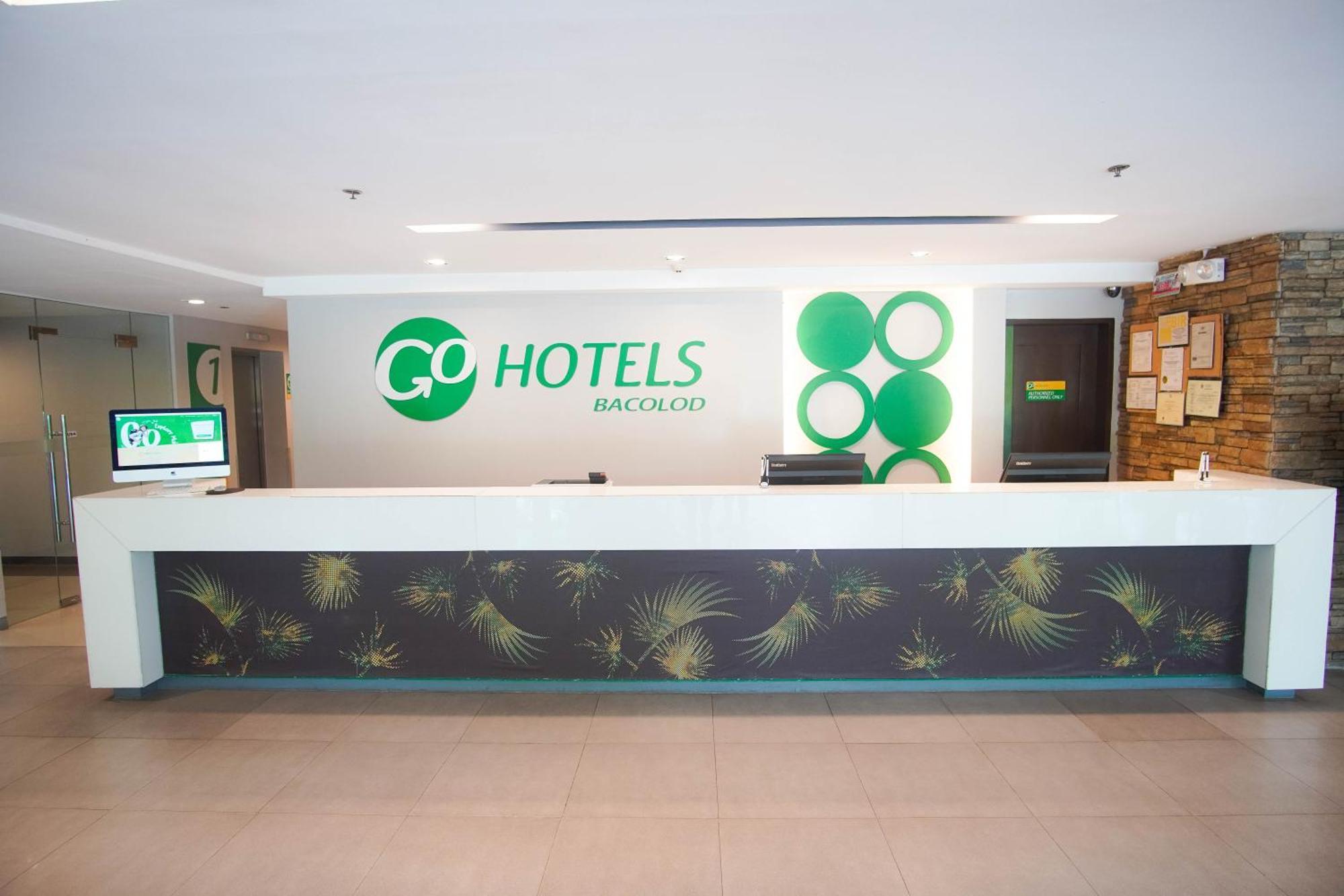 Go Hotels Bacolod Eksteriør bilde