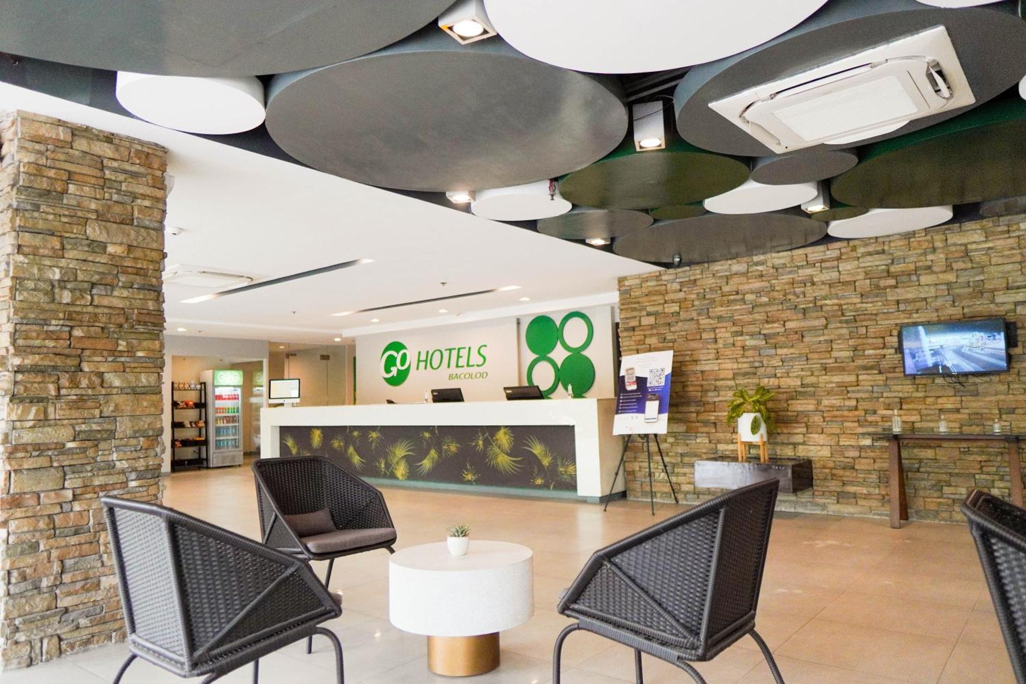 Go Hotels Bacolod Eksteriør bilde