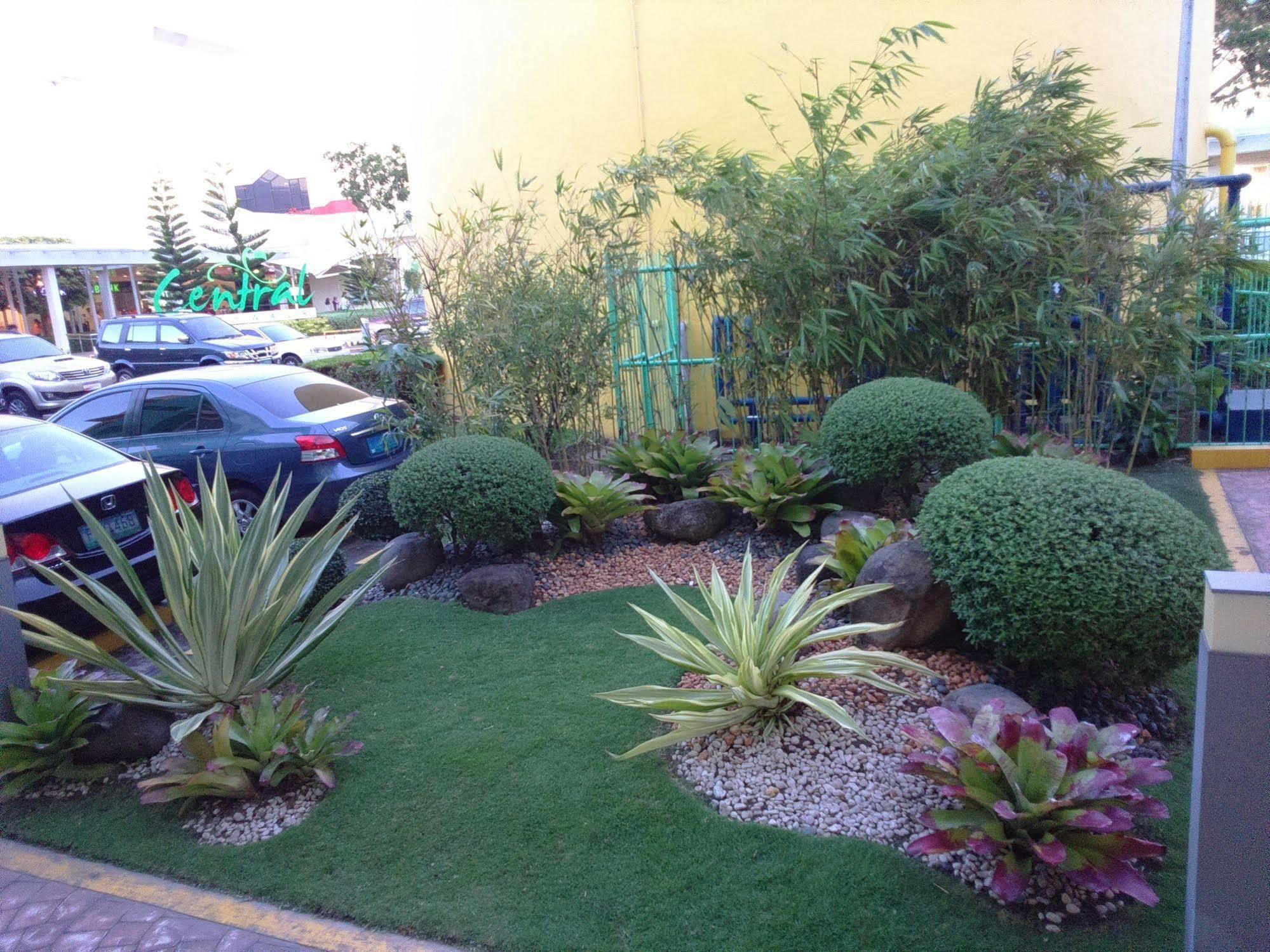 Go Hotels Bacolod Eksteriør bilde